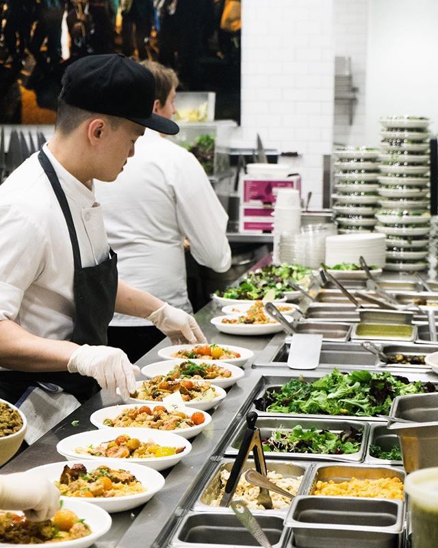 Licensed commissary kitchen rental for food trucks in Orlando Florida